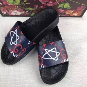 Gucci slides